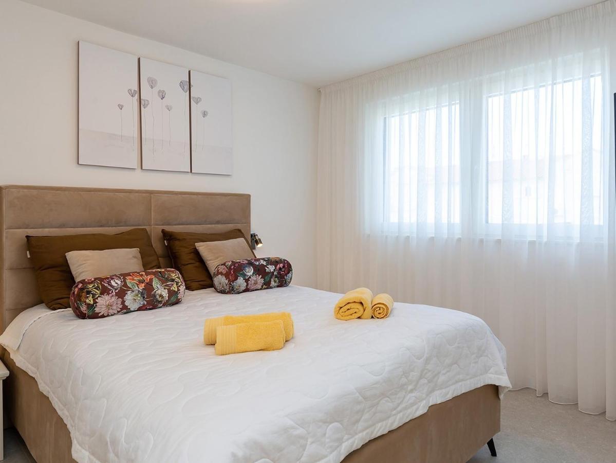 Residence Nar Poreč Dış mekan fotoğraf